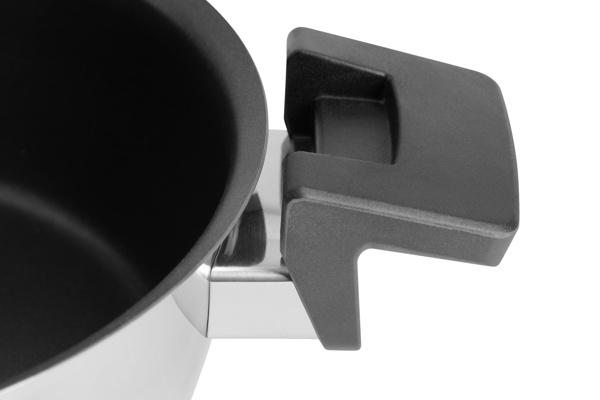 828NC_Handle_Detail Concept Set, 8-tlg., Ø 28 + 24 + 20 + 18 cm Detailansicht