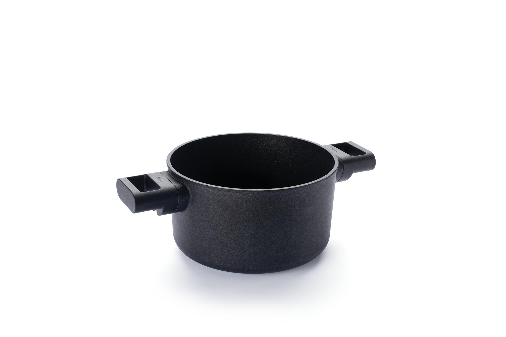 120LCI_3Quarter Eco Logic QXR Gusstopf