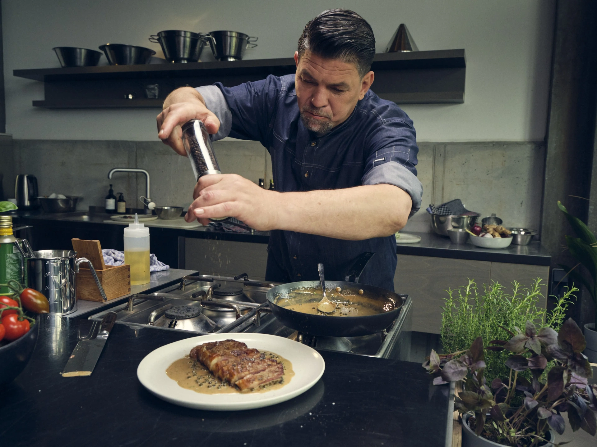 Entrecote mit Pfefferrahmsauce