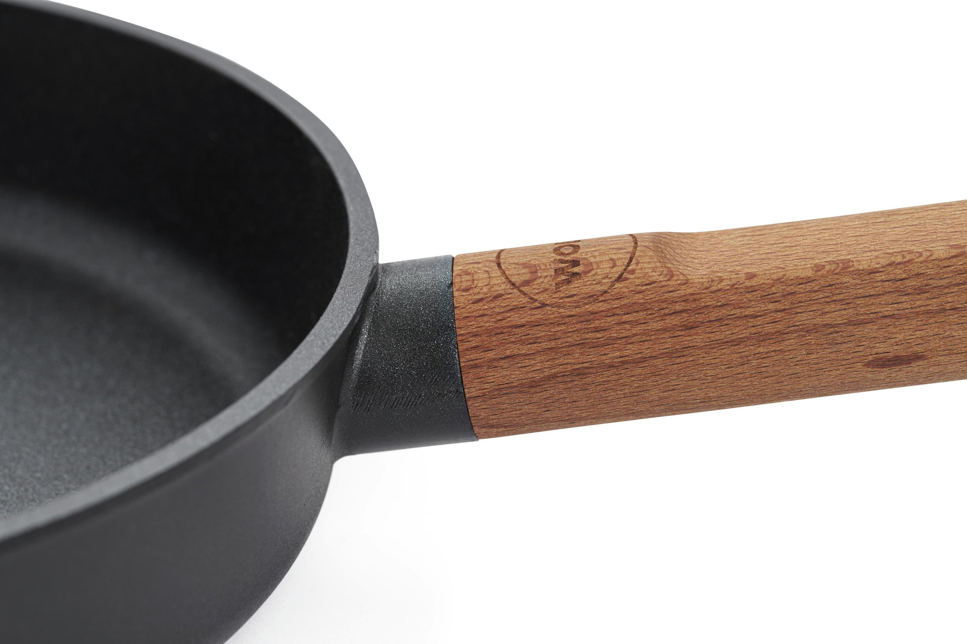 524WLCI-Q_Detail Eco Logic QXR Gusspfanne  Detailansicht | Holz - Fest | Alle Herdarten inkl. Induktion | 20 cm