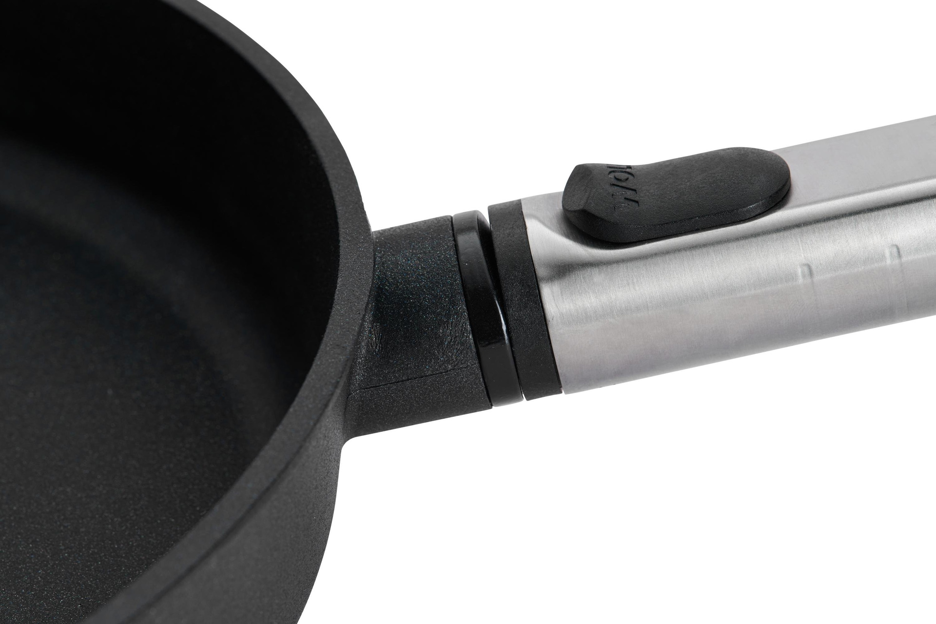 1520PLCI_Detail Logic XR Gusspfanne Detailansicht | Edelstahl - Abnehmbar | 20cm | Alle Herdarten inkl. Induktion