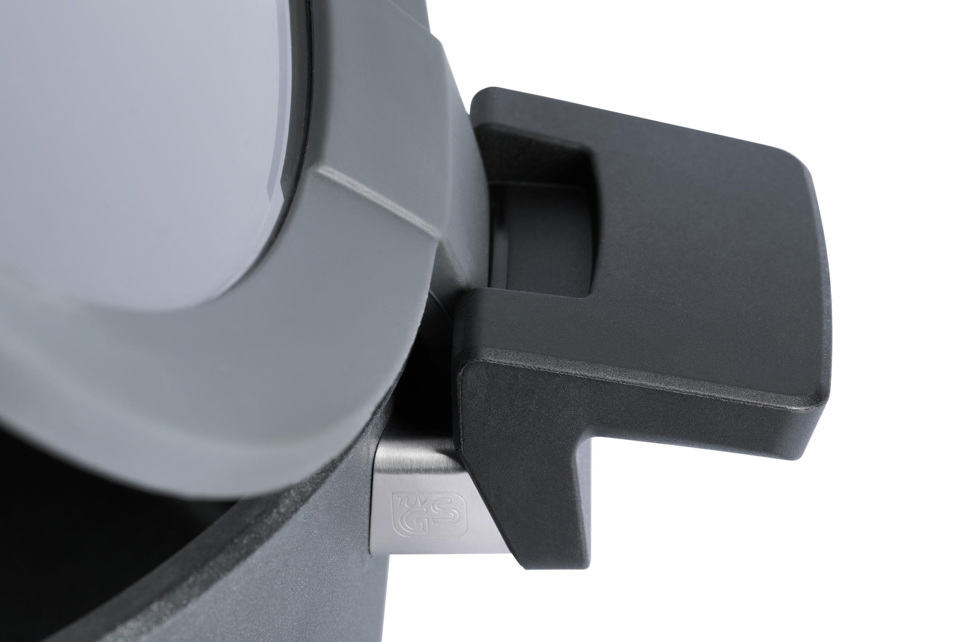 Diamond Concept Plus Guss-Kasserolle mit Deckel Detailansicht | Ceran, Gas, Elektro, Halogen | 28cm